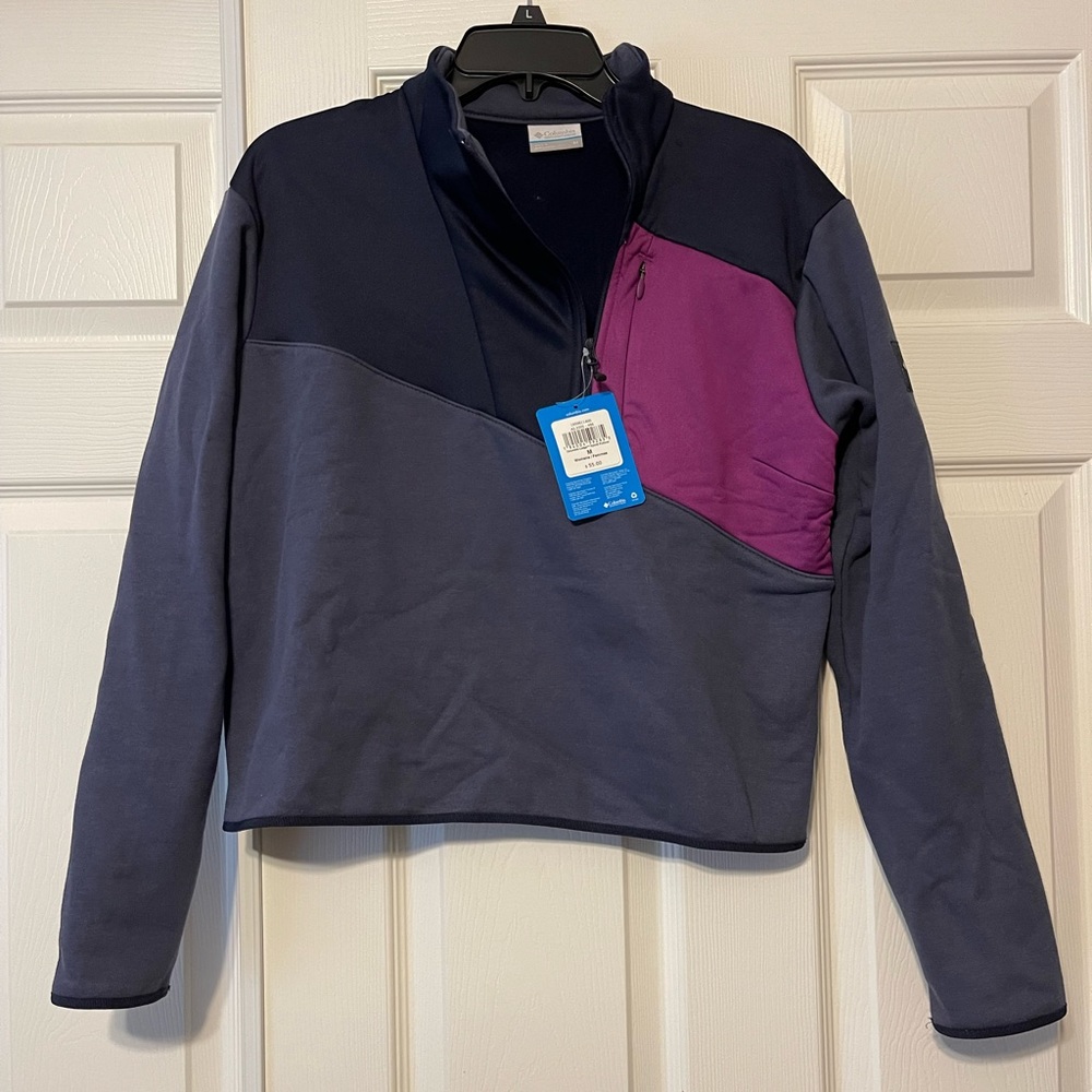 Women’s size M Columbia pullover